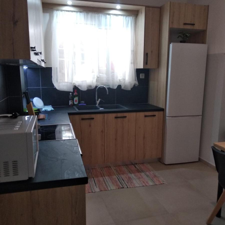 Central Town House 60M2**** Pireusz Kültér fotó